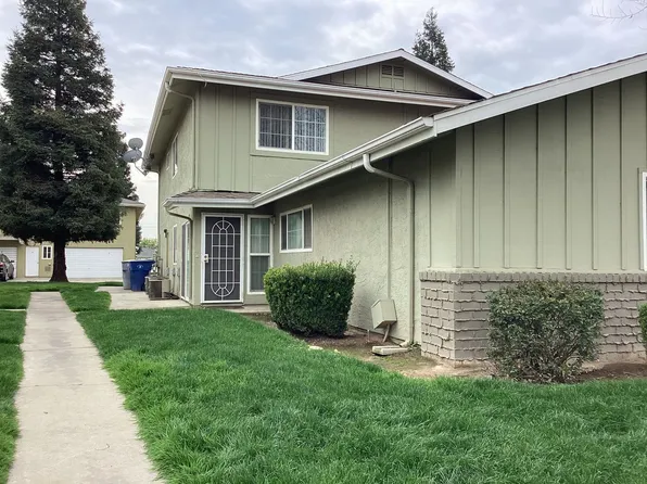 460 W Alamos Ave APT 3, Clovis, CA 93612