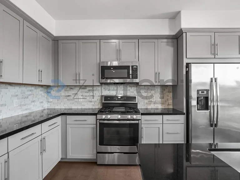 310 Riesling Ave #20 — Photo 12