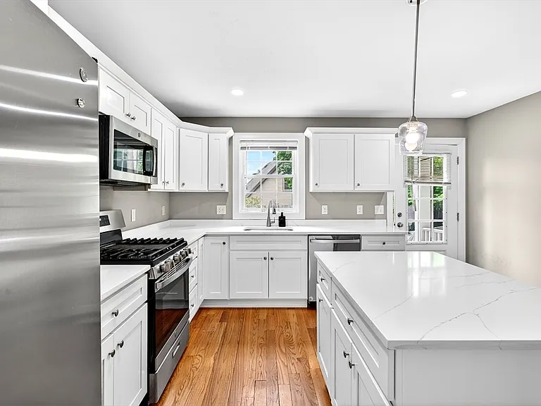24 Crest Ave #1 — Photo 1