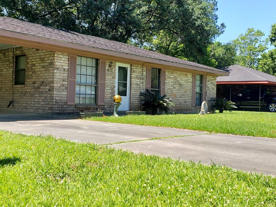 1st image of 224 Lindsey Cir