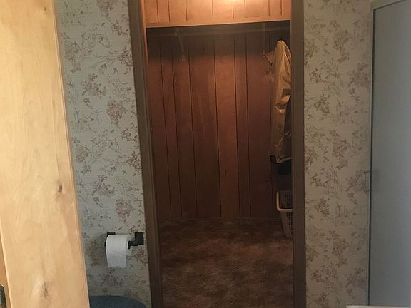 5th image of 606 Country Village Ct