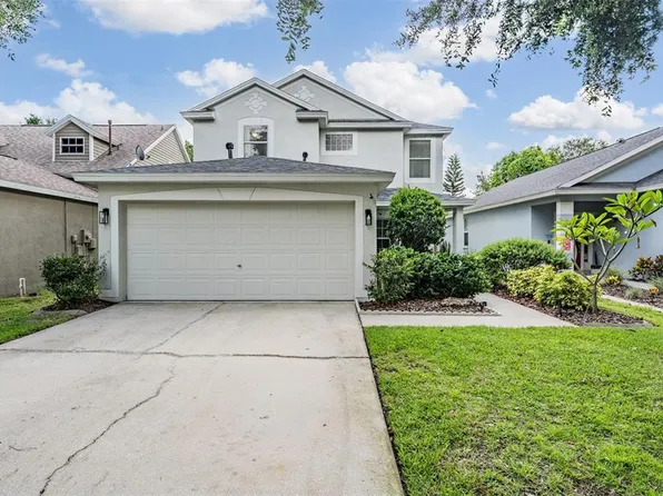 6124 Skylarkcrest Dr, Lithia, FL 33547