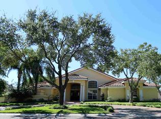 1010 Burke Dr, Laredo, TX 78045
