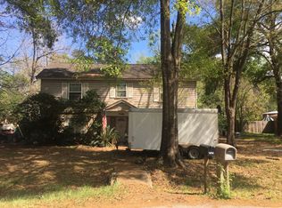 25402 Oakhurst Dr, Spring, TX 77386