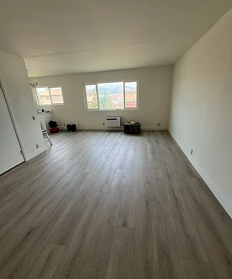 1260 E Washington Ave #8 — Photo 7
