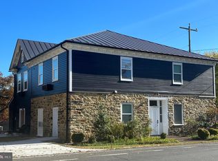 3704 Sperryville Pike, Sperryville, VA