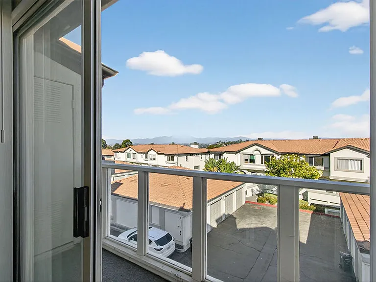 30902 Club House Dr #2G-1 — Photo 35