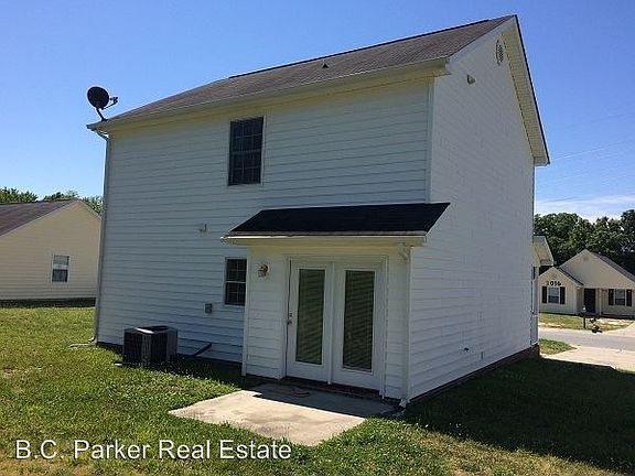 3rd image of 1115 Spence Ct