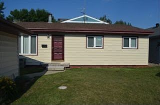 1st image of 508 4th Ave NW
