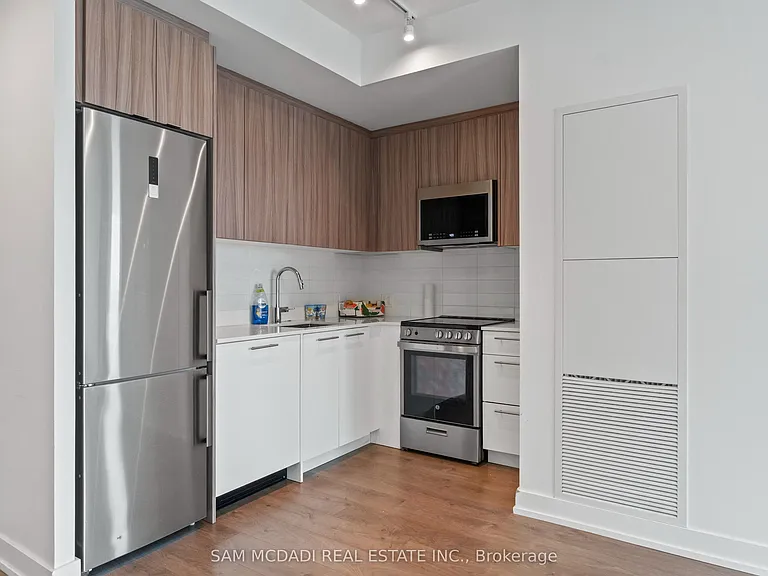 225 Veterans Dr #1107 — Photo 4