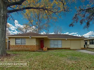 1112 Camden Rd, Pasadena, TX 77502