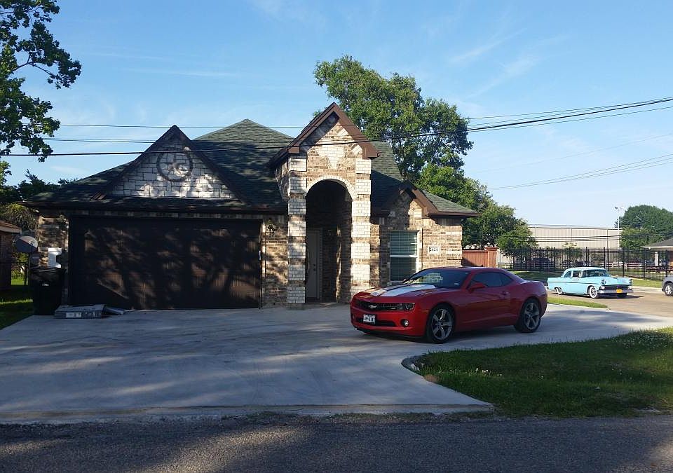 1st image of 2424 Avenue H