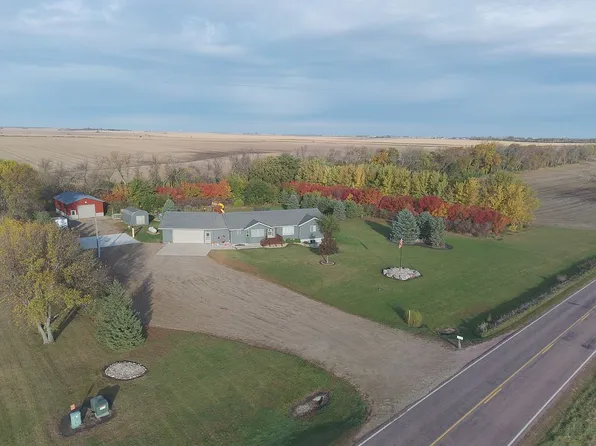 21049 441st Ave, Lake Preston, SD 57249