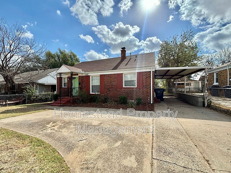 1st image of 2308 NE 22nd St