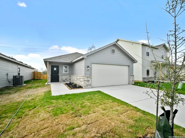 1514 Outrigger Way, San Antonio, TX 78224