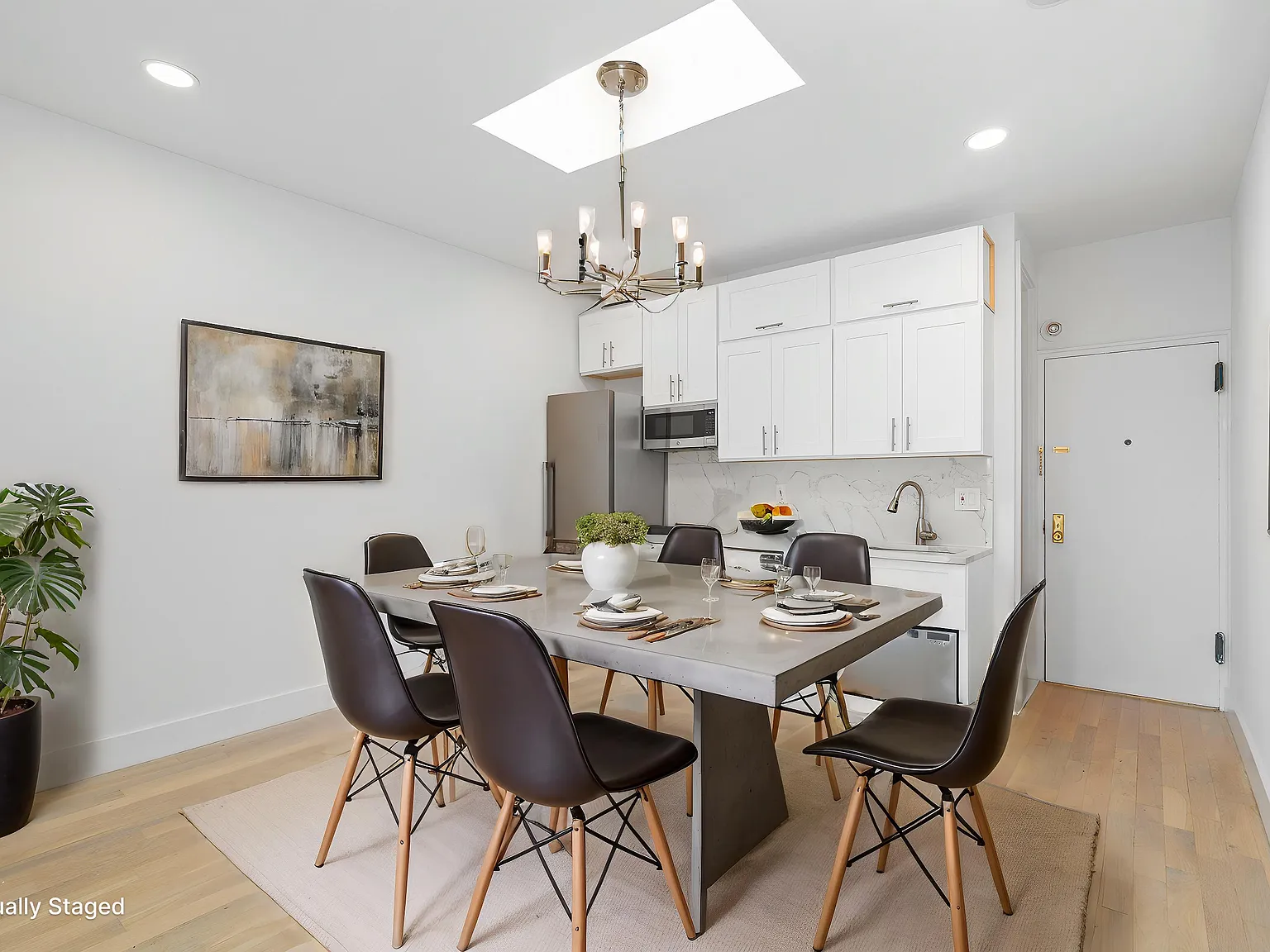 131 Fifth Avenue — Photo 1
