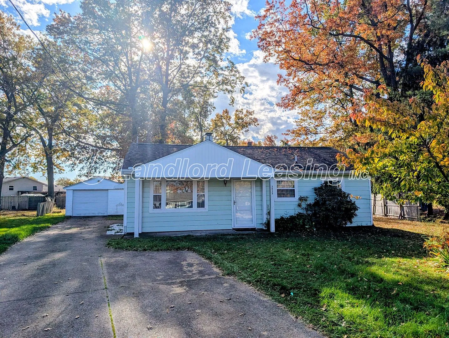Charming 3-Bedroom Ranch with Private Yard & Garage! — Photo 1