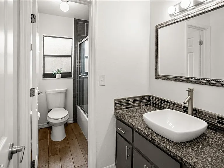 17370 W Carnegie Cir #370 — Photo 8