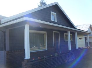 317 Main Ave, Morton, WA 98356