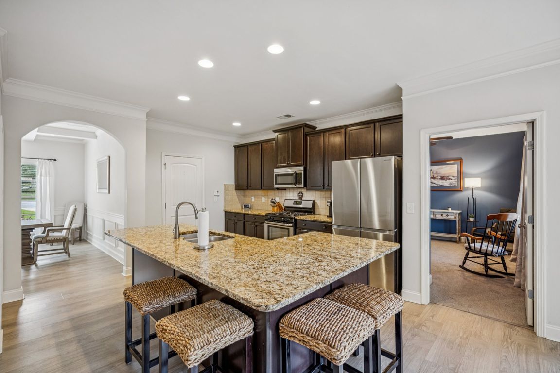 next background image