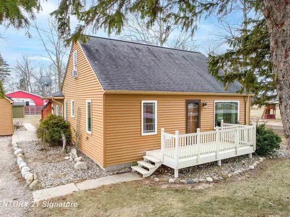 6524 Hess Rd, Saginaw, MI 48601