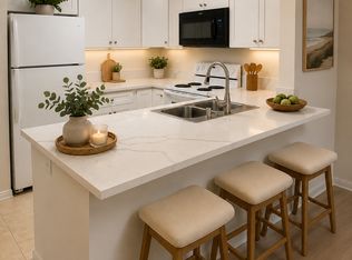 8889 Caminito Plaza Centro #7206, San Diego, CA 92122