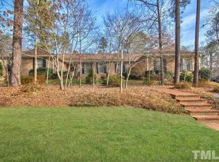 6821 Huntingridge Rd, Chapel Hill, NC 27517