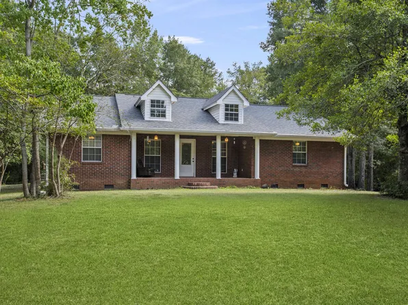 477 Nellwood Dr, Hattiesburg, MS 39402