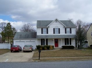 22 Martin Ln, Sicklerville, NJ 08081