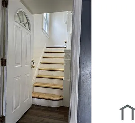 3 bed, 1500 sqft, $3,772 — Photo 3