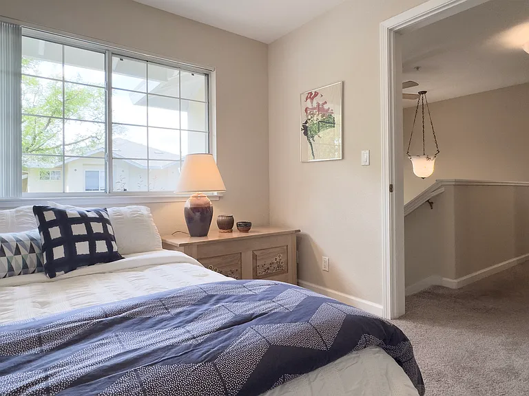 935 W Spain St #L — Photo 26