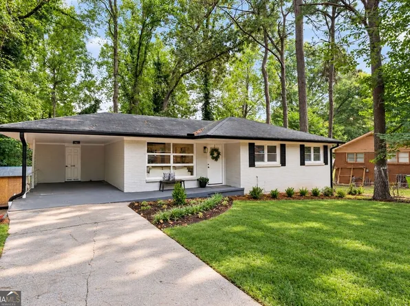 275 Dink Ln SE, Marietta, GA 30060