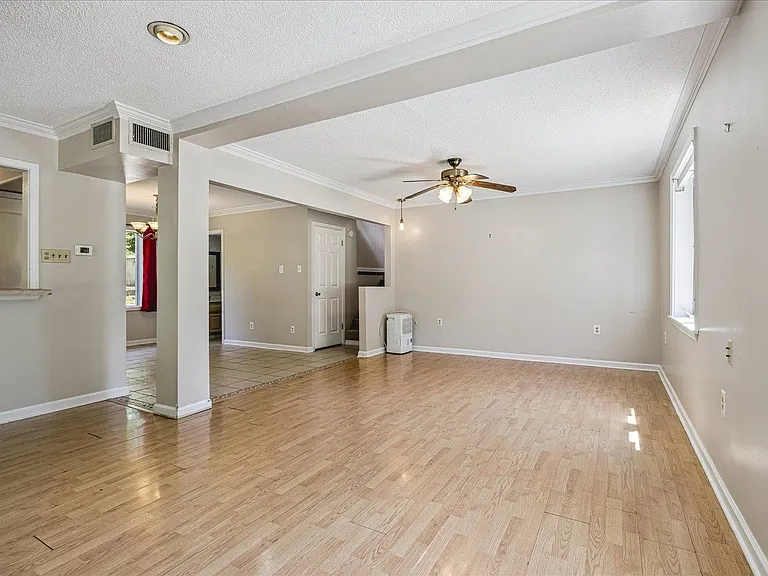 1532 Christine Cv — Photo 7