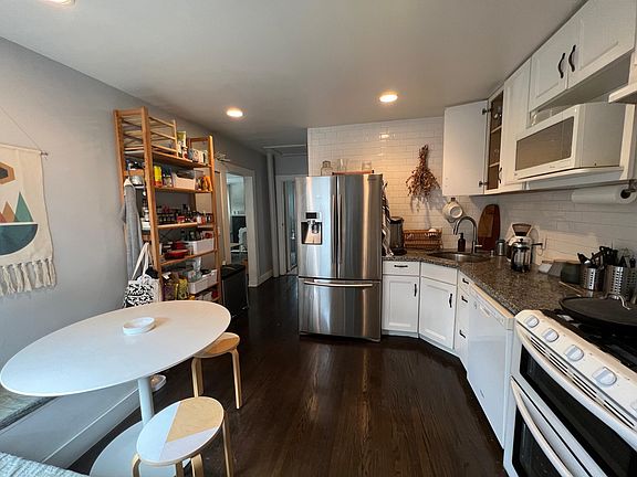 4th image of 6309 Willoughby Ave