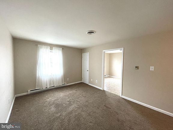 3rd image of 17505 Virginia Ave APT B