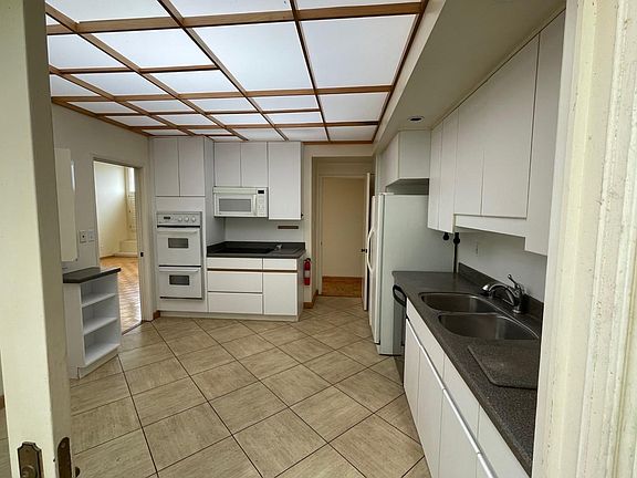 5th image of 8422 Sugarman Dr