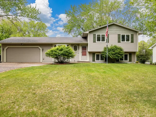 545 120th Ln NW, Coon Rapids, MN 55448