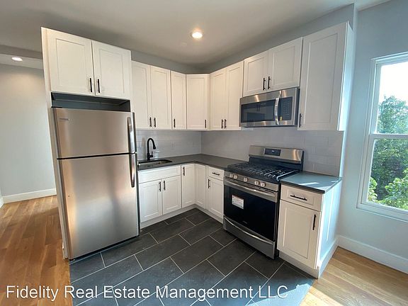 2nd image of 188 Broadway #8967237