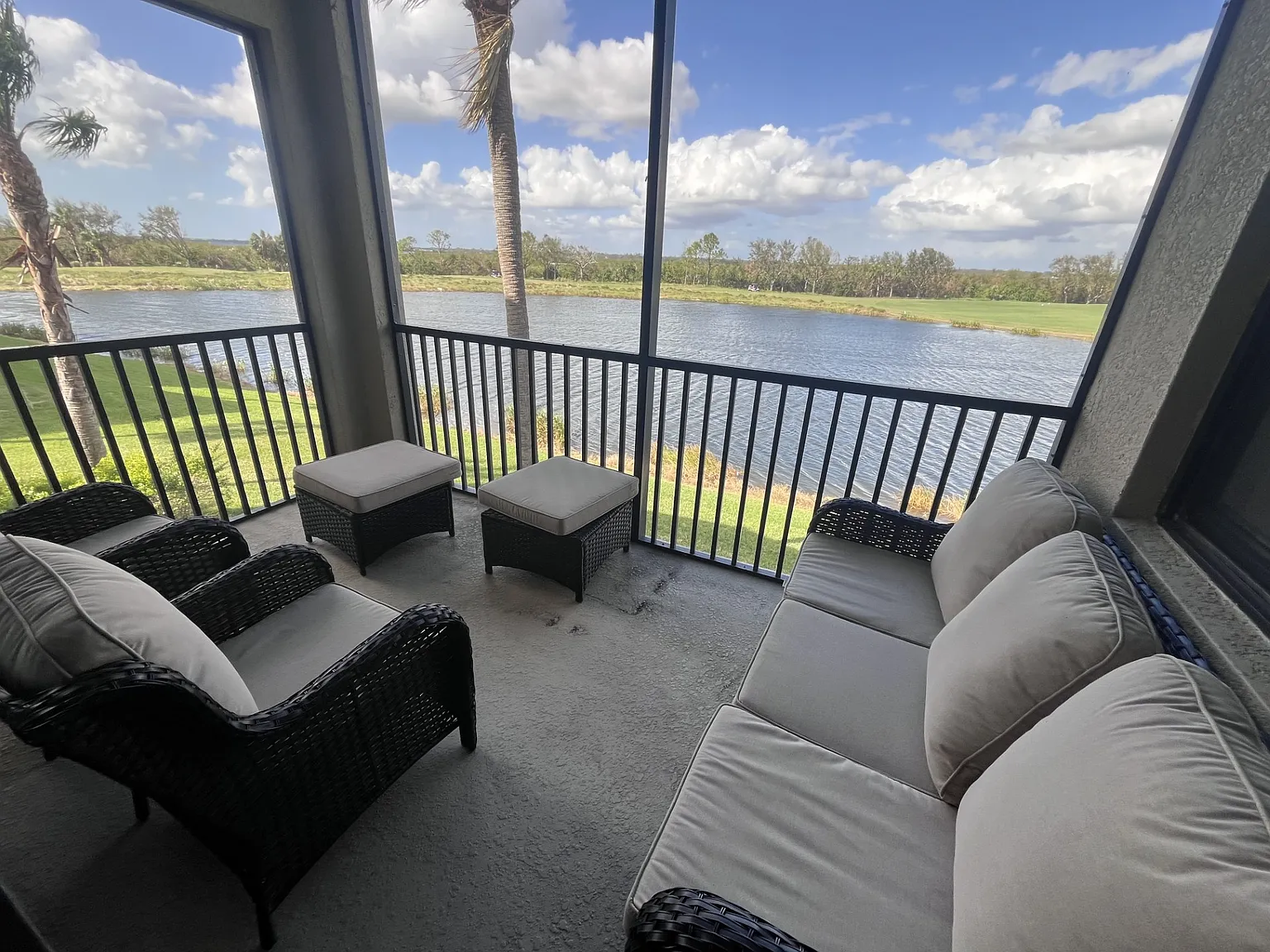 7015 River Hammock Dr — Photo 3