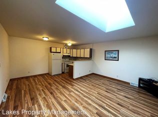 5707 6th Ave APT B, Kenosha, WI 53140