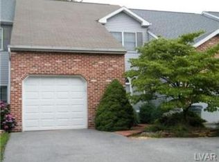 416 Tamarack Dr, Allentown, PA 18104