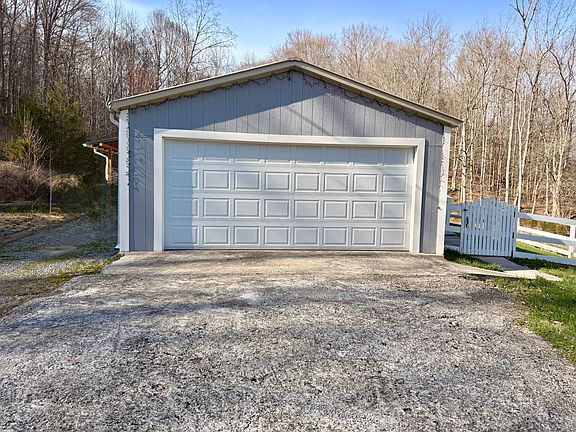 4th image of 2781 Bull Run Rd