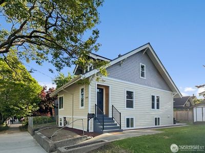 5909 8th Avenue NW, Seattle, WA, 98107