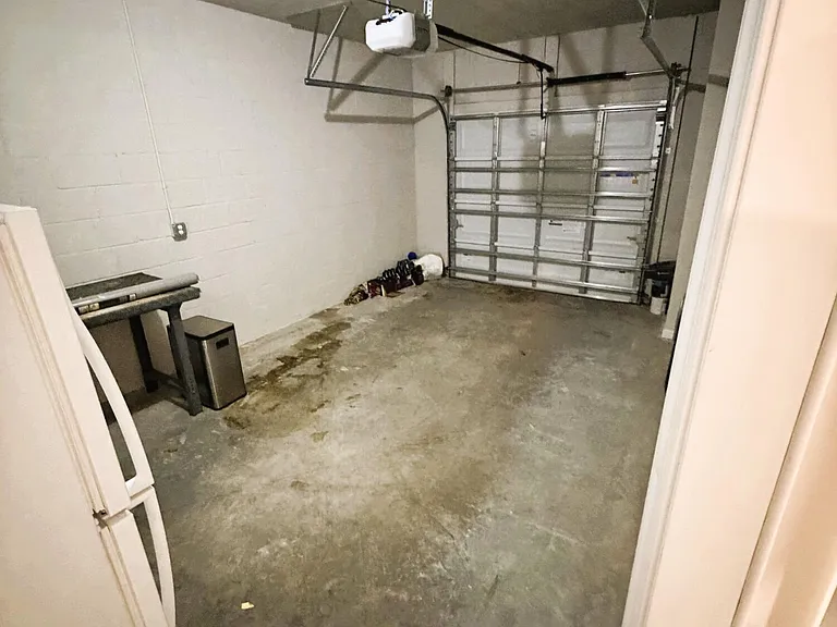 342 SE Angler Dr — Photo 17