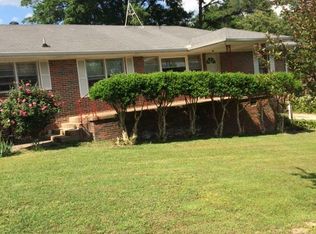 18 Dogwood Ln, Birmingham, AL 35215