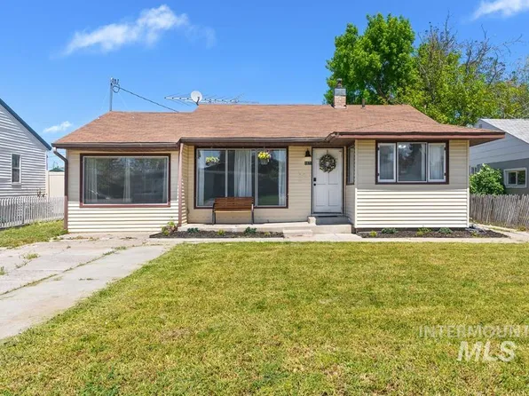 1071 SW 6th Ave, Ontario, OR 97914