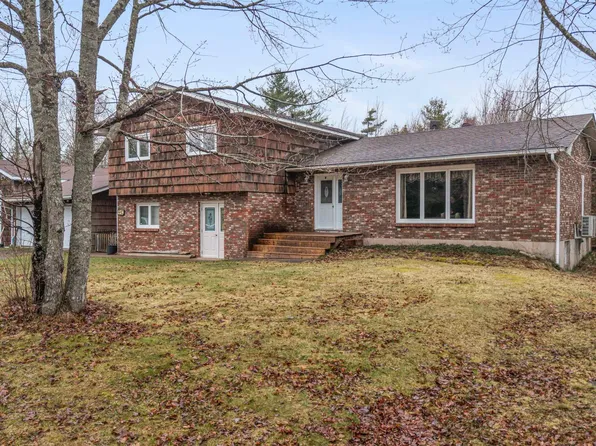 224 Sylvester Rd, Pictou, NS B0K 2A0