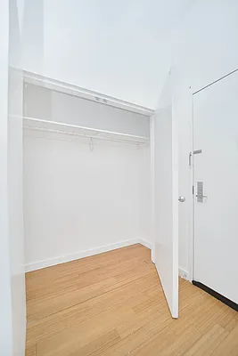 Rented by Living New York | media 16