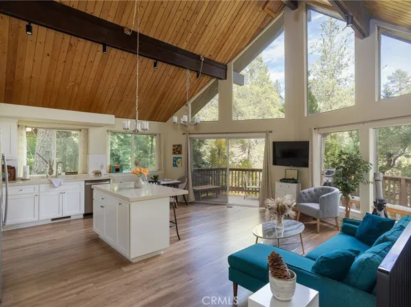 517 Brentwood Dr, Lake Arrowhead, CA 92352