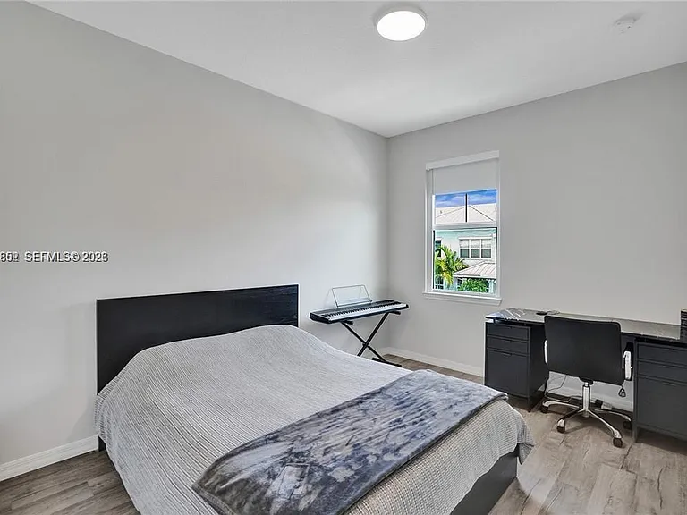 5140 Eucalyptus Dr #5 — Photo 9